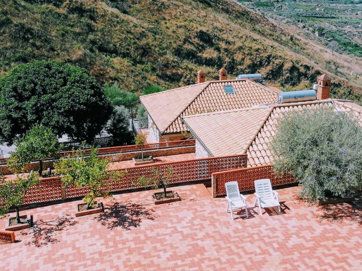 Villa Verde 切法卢 外观 照片