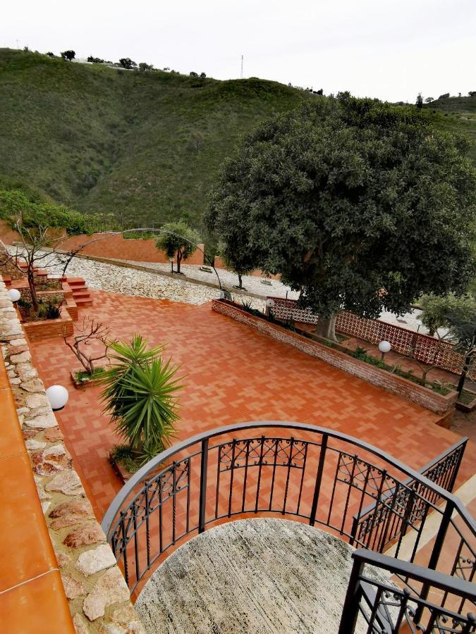 Villa Verde 切法卢 外观 照片