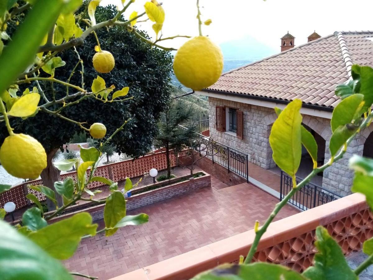 Villa Verde 切法卢 外观 照片